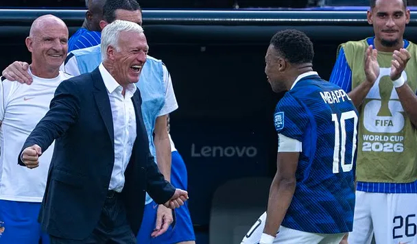 法国3-0瑞典:姆巴佩9球破淘汰赛纪录,前场四重奏碾压晋级 法国3-0瑞典:姆巴佩9球破淘汰赛纪录,前场四重奏碾压晋级