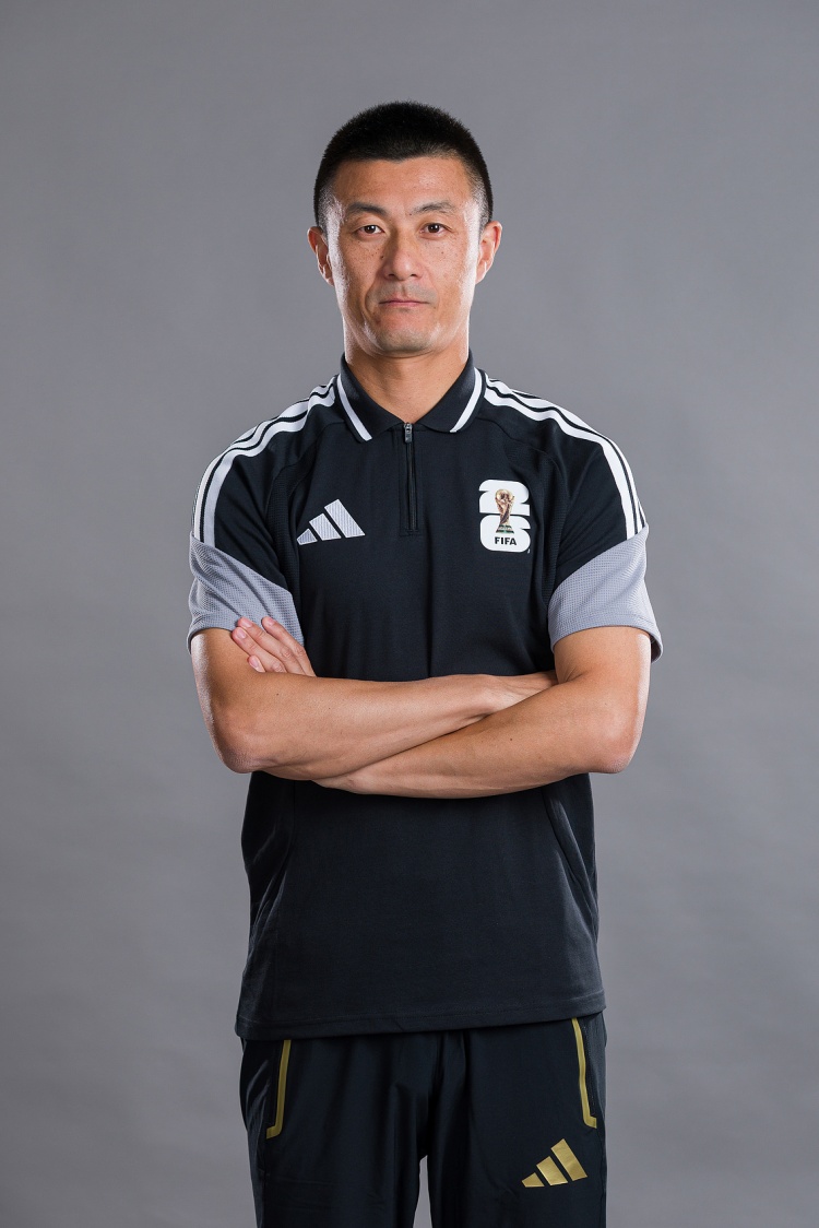 傅明第7次执法世界杯，出任哥伦比亚vs加纳SVAR