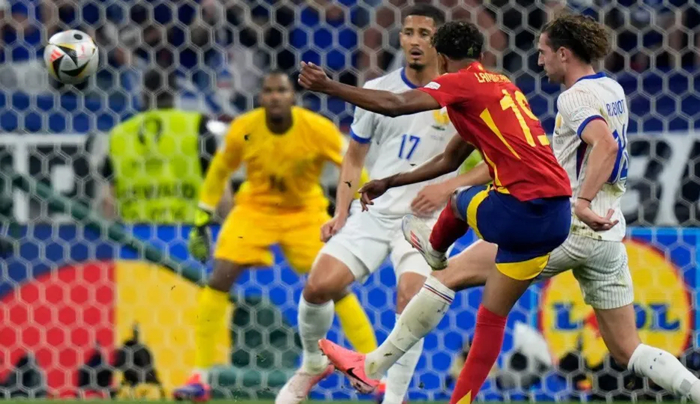 四强全员冠军队史第二次，FIFA保护机制锁定半决赛剧本