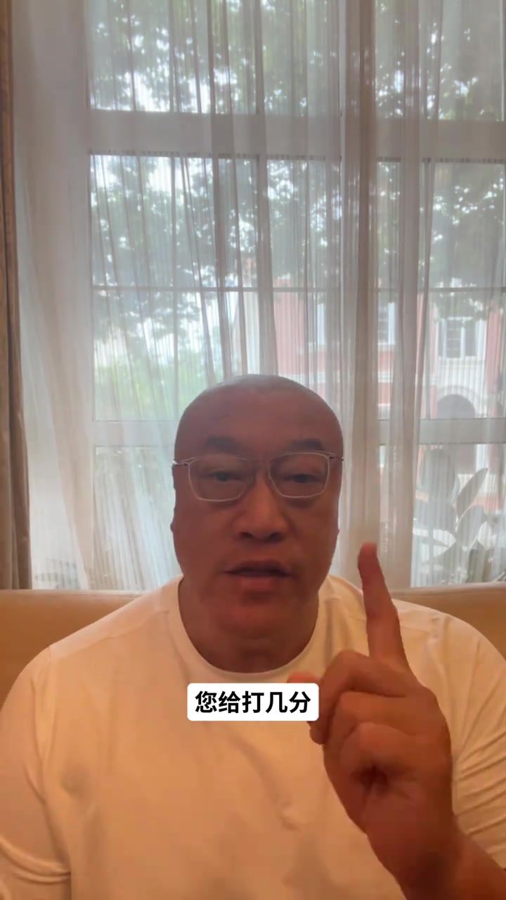 詹姆斯两年800万加盟76人 马健评今夏操作满分 詹姆斯两年800万加盟76人 马健评今夏操作满分