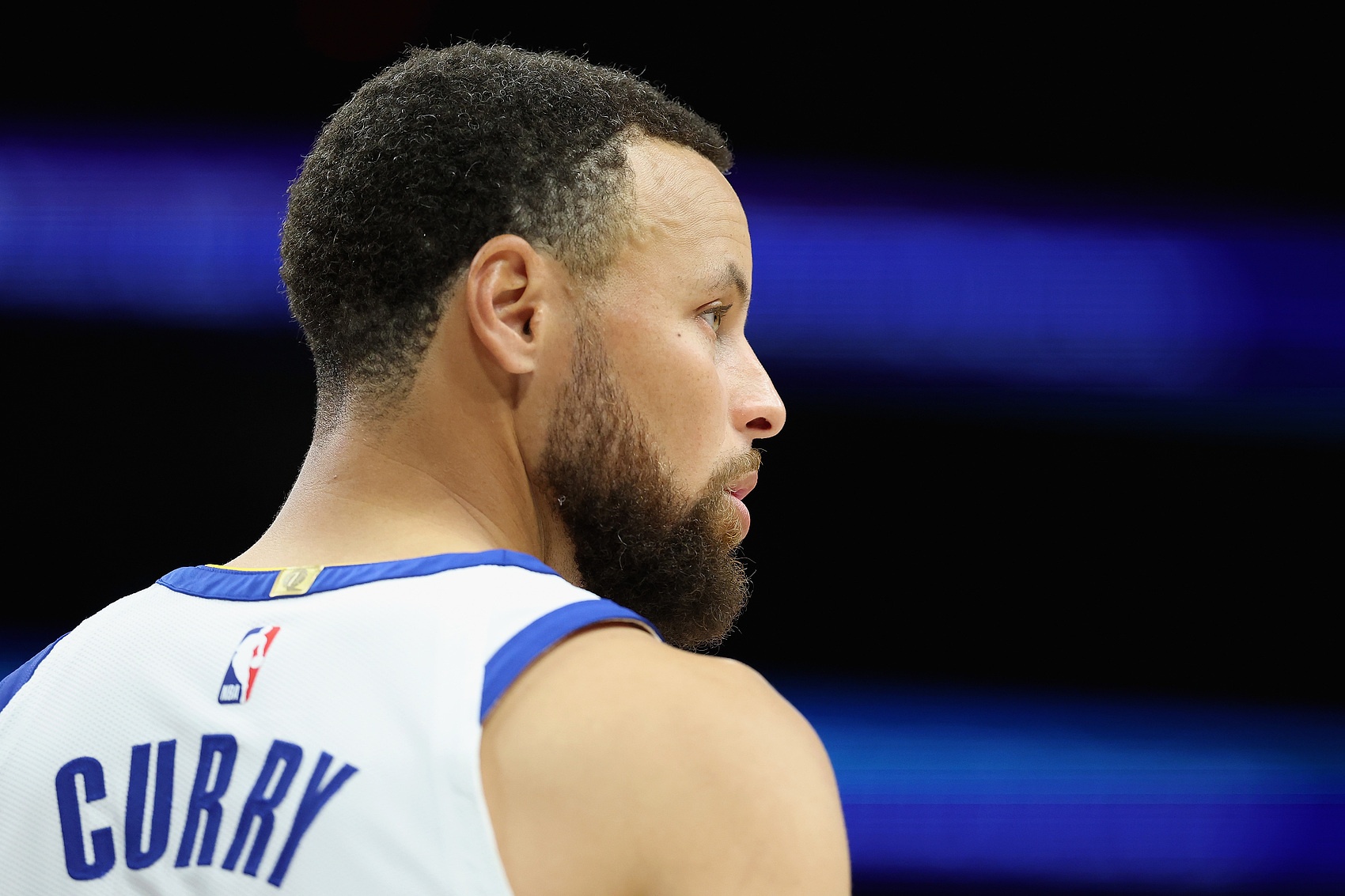 凯尔特人记者辟谣交易库里:只是个人分析,不是消息源 凯尔特人记者辟谣交易库里:只是个人分析,不是消息源