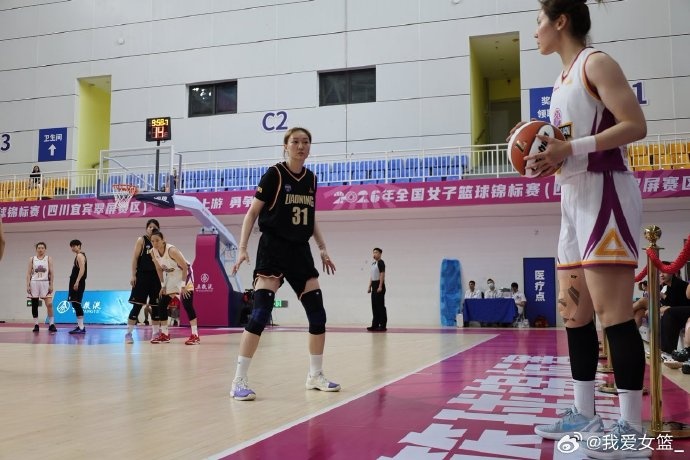 全国女篮锦标赛宜宾赛区首日:四队分差均未上双,韩玥莎28分空砍 全国女篮锦标赛宜宾赛区首日:四队分差均未上双,韩玥莎28分空砍